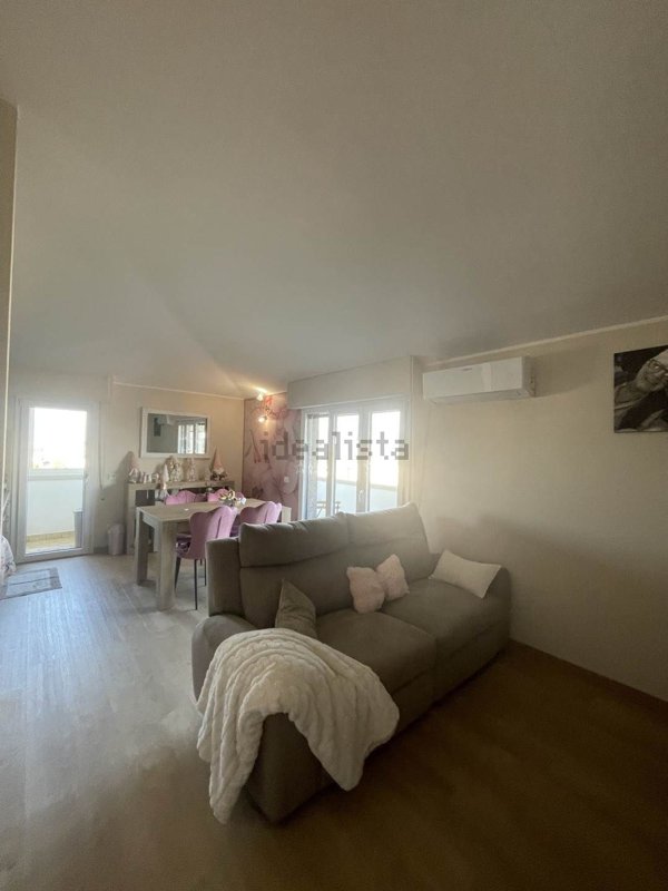 appartamento in vendita a Viareggio in zona Torre del Lago