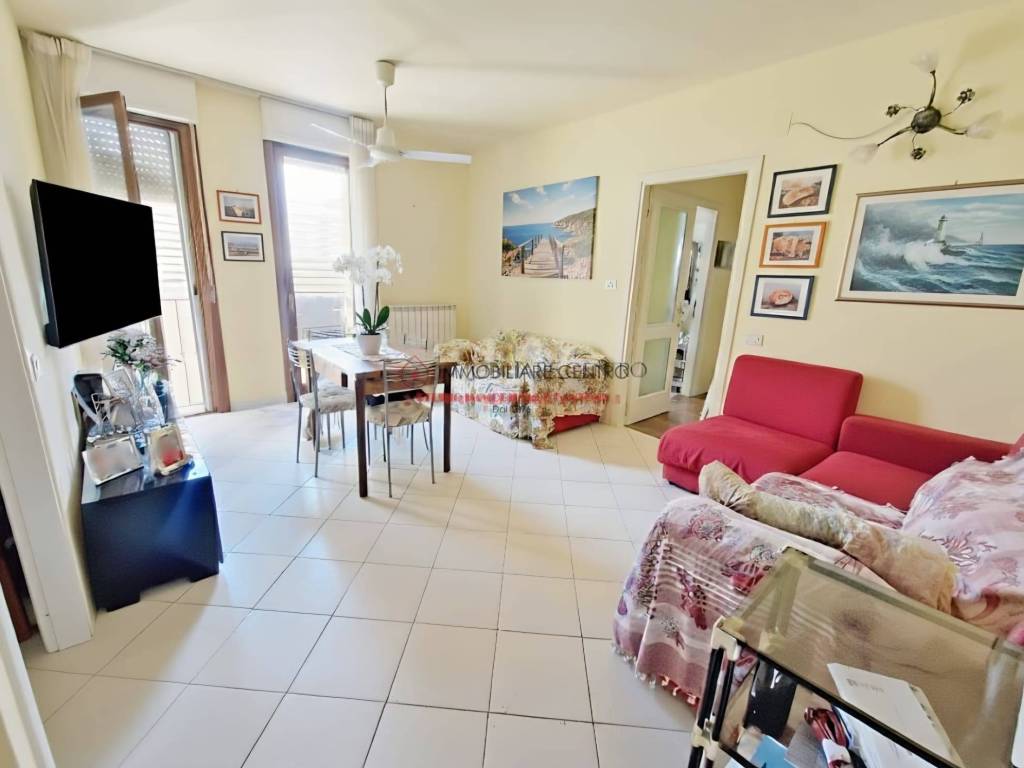 appartamento in vendita a Viareggio in zona Don Bosco