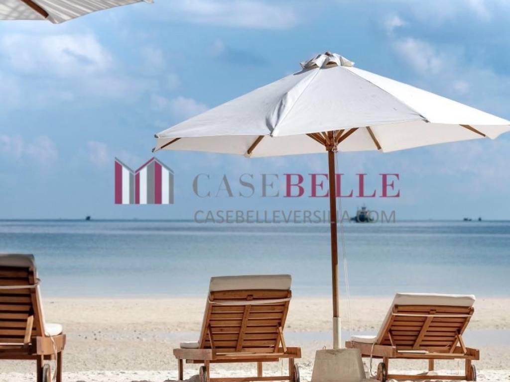 negozio in vendita a Viareggio