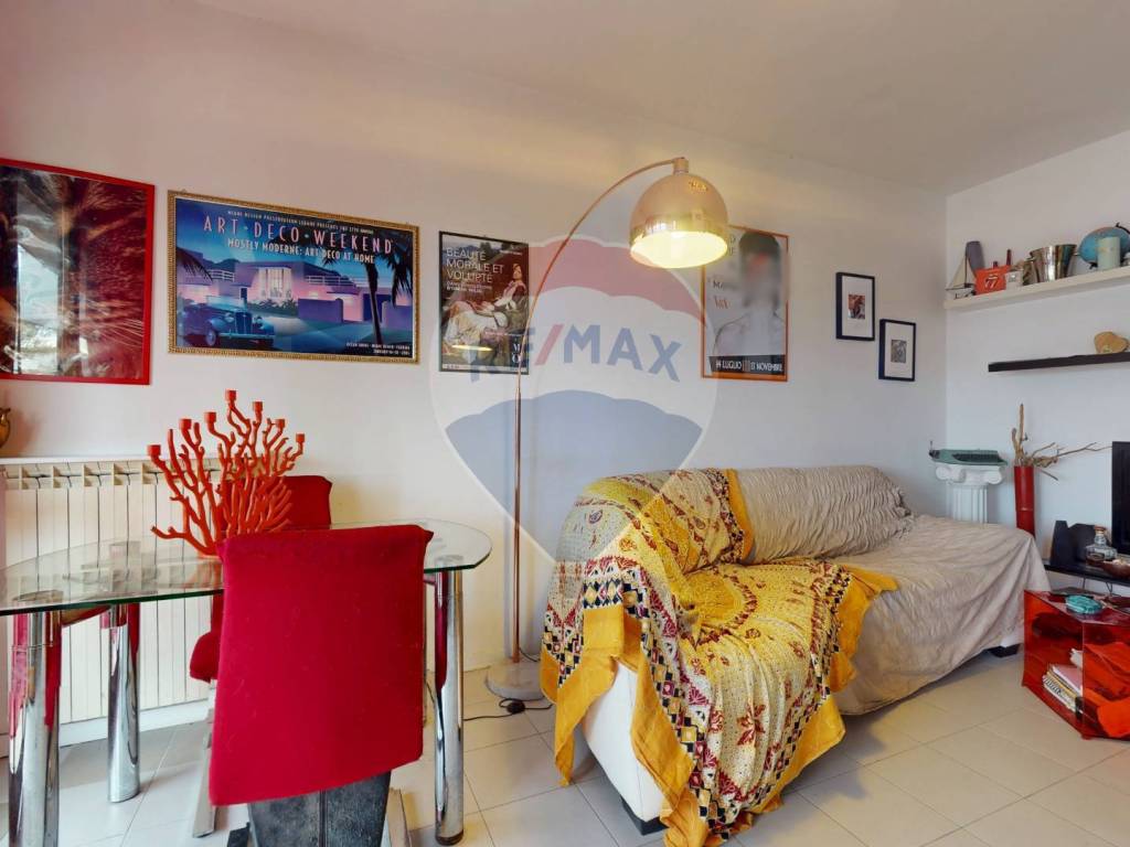 appartamento in vendita a Viareggio in zona Migliarina