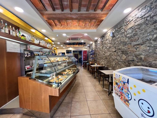 negozio in vendita a Viareggio