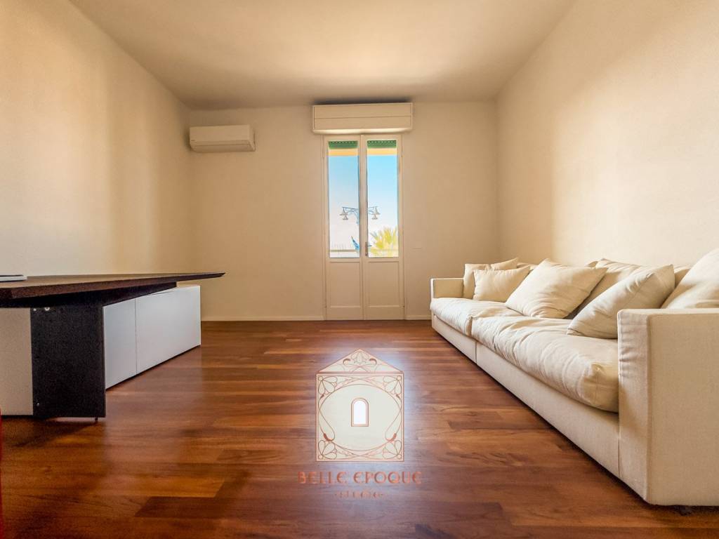 appartamento in vendita a Viareggio