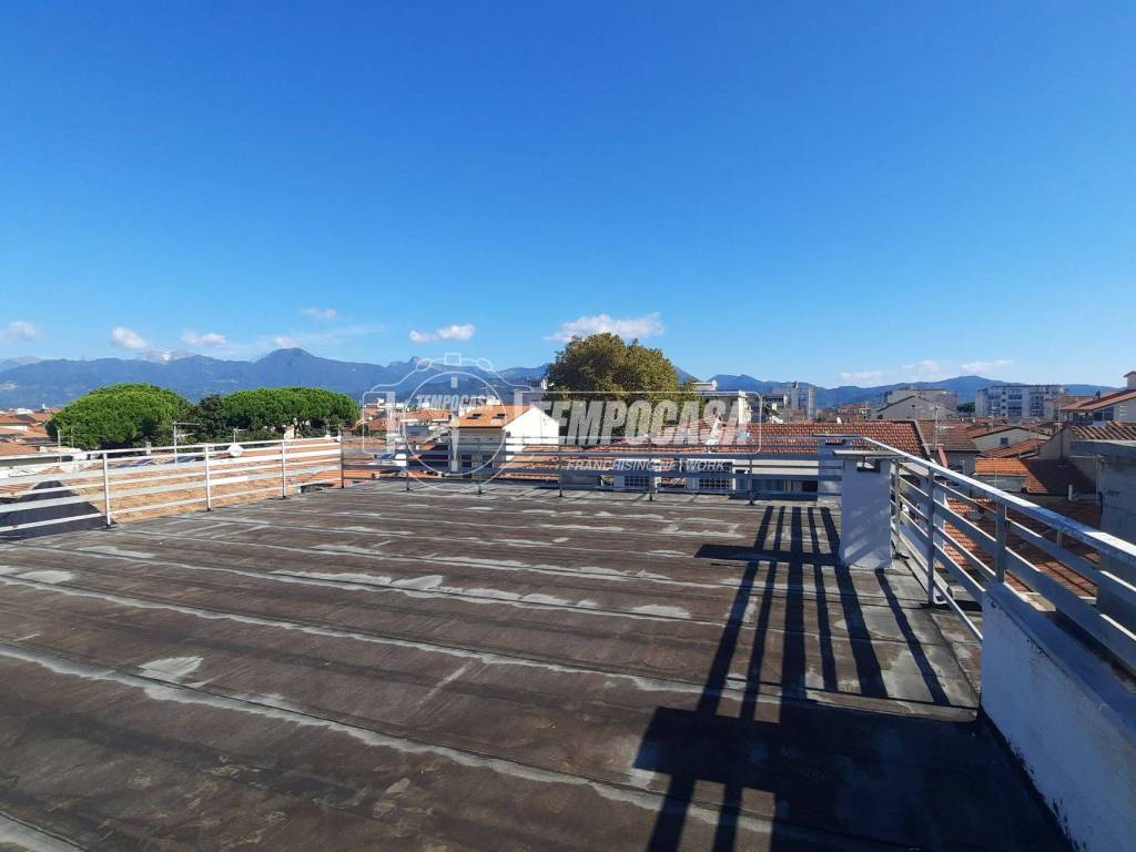 appartamento in vendita a Viareggio