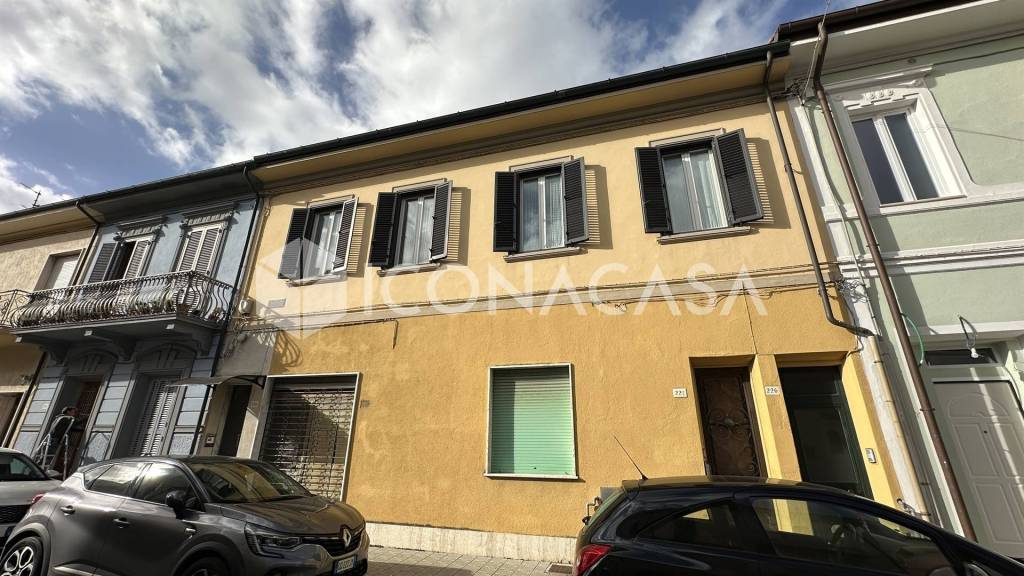 appartamento in vendita a Viareggio in zona Centro Storico