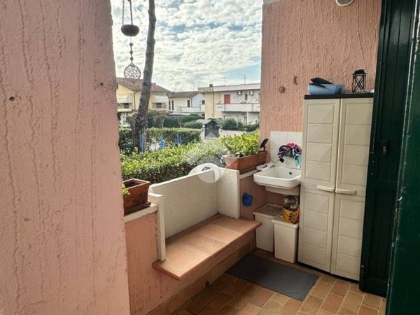 appartamento in vendita a Viareggio in zona Torre del Lago