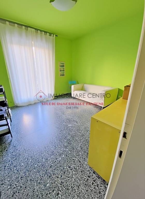 casa indipendente in vendita a Viareggio