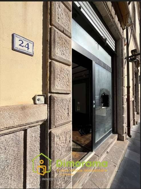 negozio in vendita a Viareggio