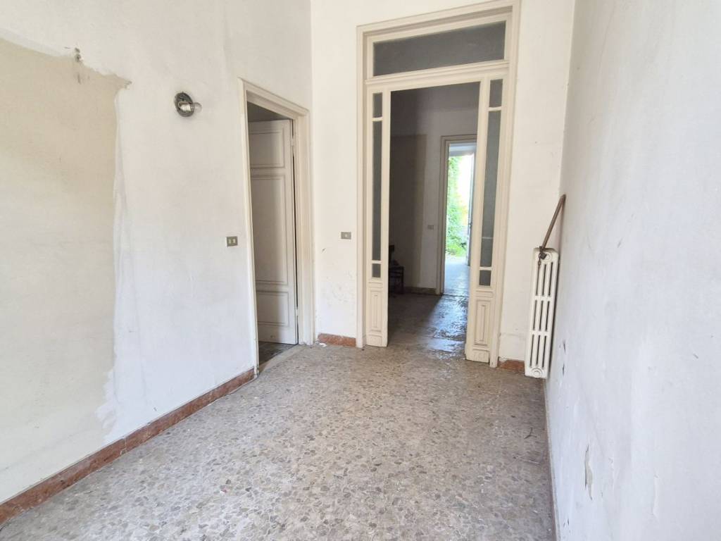 casa indipendente in vendita a Viareggio in zona Centro Storico