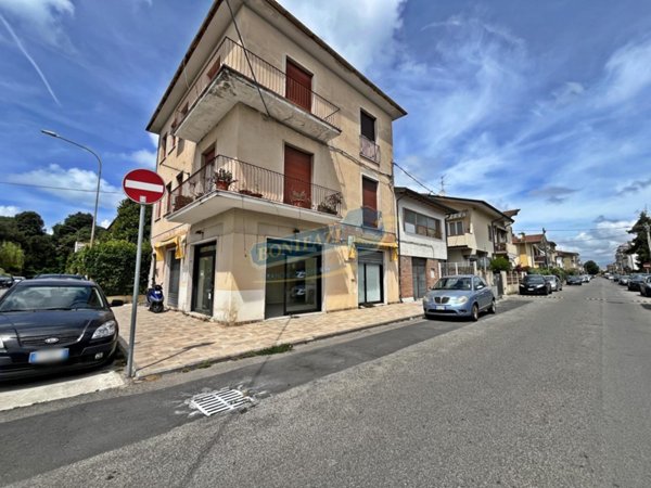 appartamento in vendita a Viareggio in zona Campo d'Aviazione