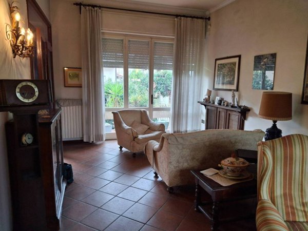 casa indipendente in vendita a Viareggio in zona Marco Polo