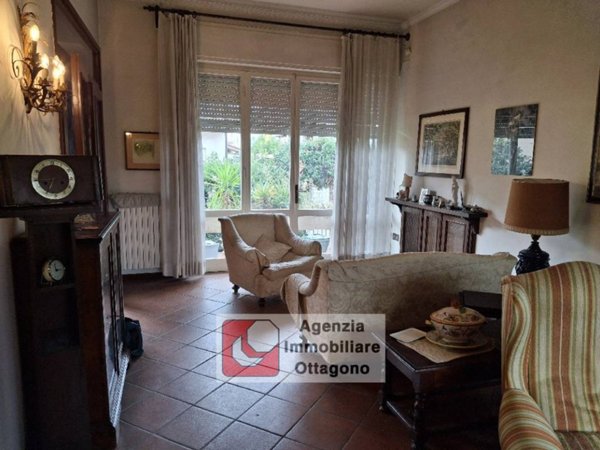 casa indipendente in vendita a Viareggio in zona Marco Polo