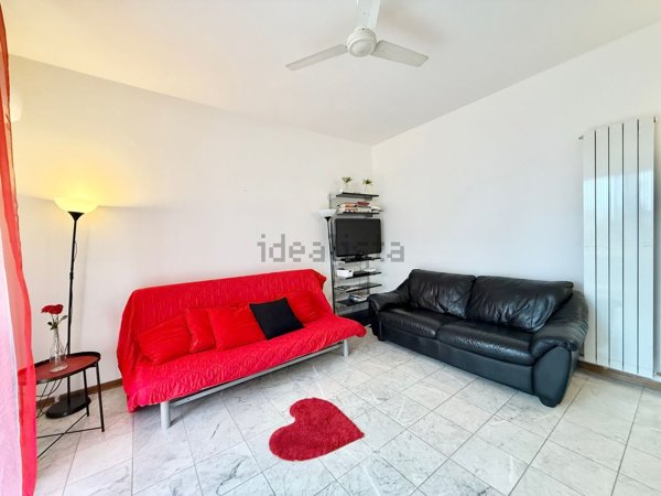 appartamento in vendita a Viareggio in zona Campo d'Aviazione