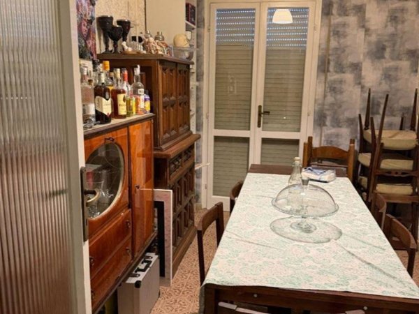 casa indipendente in vendita a Viareggio in zona Campo d'Aviazione