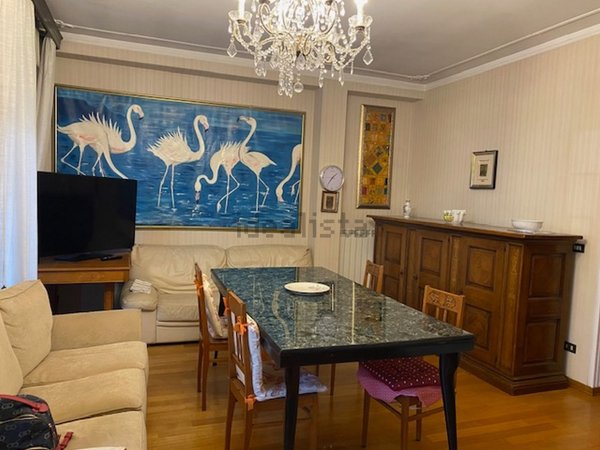 appartamento in vendita a Viareggio in zona Centro Storico