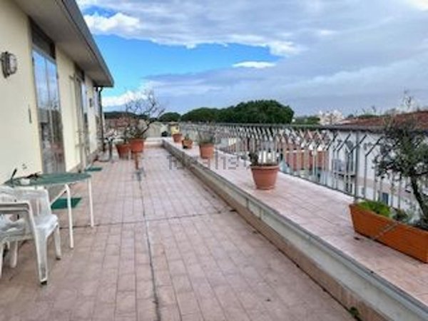 appartamento in vendita a Viareggio in zona Don Bosco