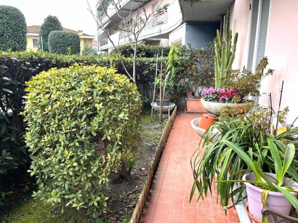 appartamento in vendita a Viareggio