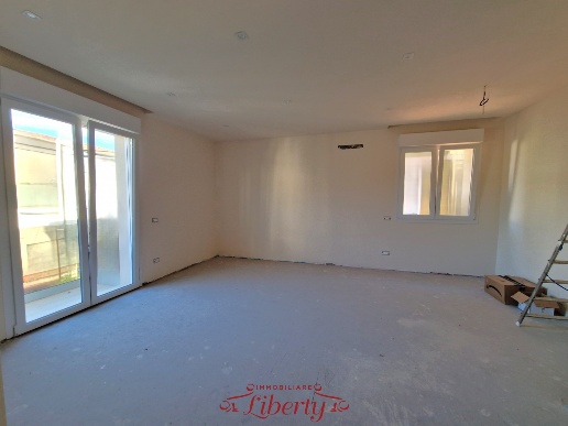 appartamento in vendita a Viareggio in zona Campo d'Aviazione