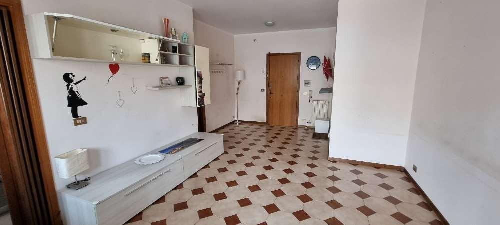 appartamento in vendita a Viareggio in zona Campo d'Aviazione