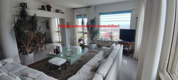 appartamento in vendita a Viareggio