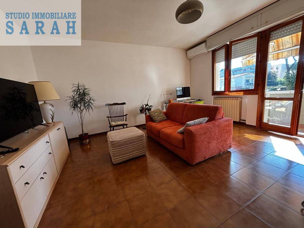 appartamento in vendita a Viareggio