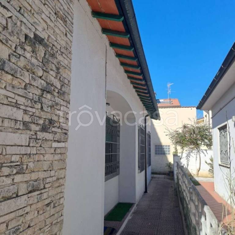 casa indipendente in vendita a Viareggio in zona Centro Storico