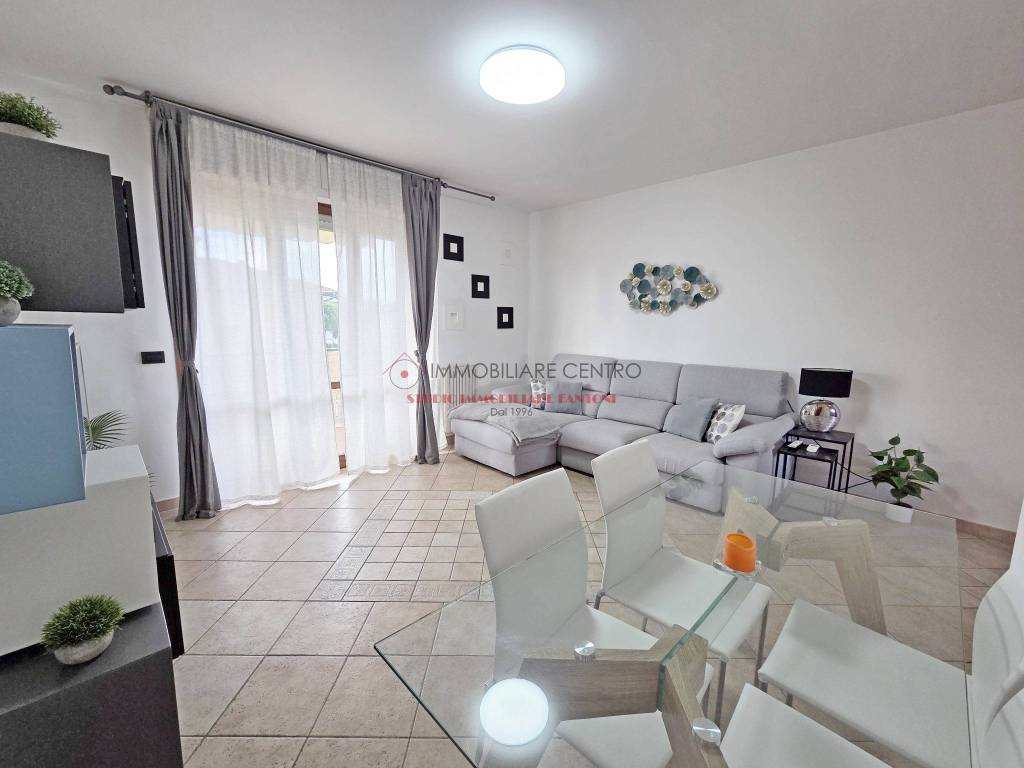 appartamento in vendita a Viareggio