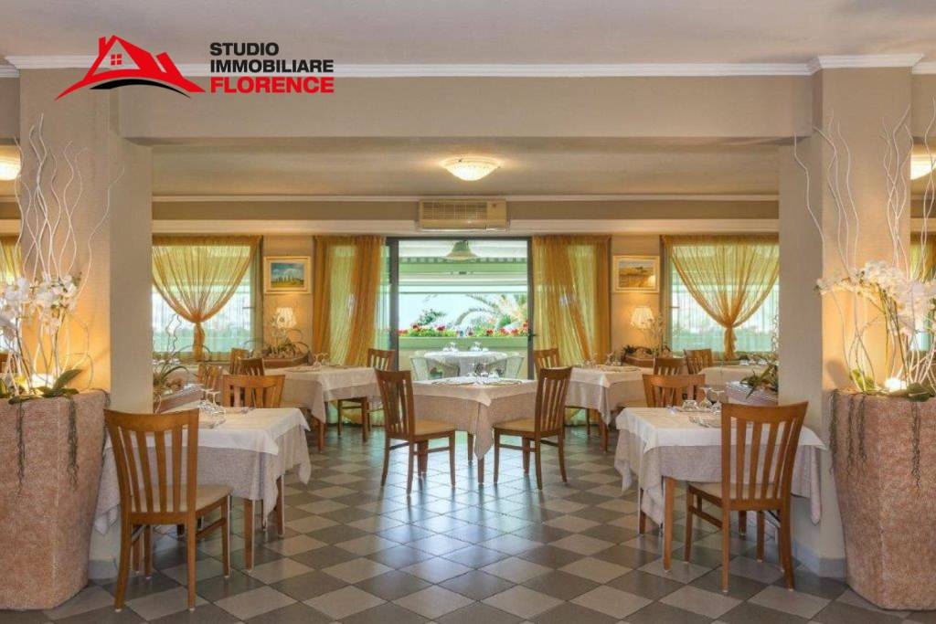 negozio in vendita a Viareggio