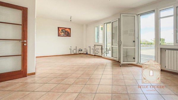 casa indipendente in vendita a Viareggio in zona Marco Polo