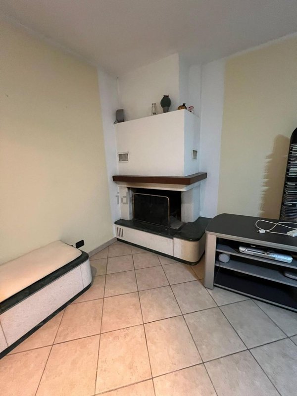 casa indipendente in vendita a Viareggio in zona Migliarina