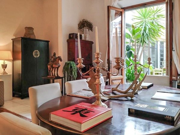 casa indipendente in vendita a Viareggio