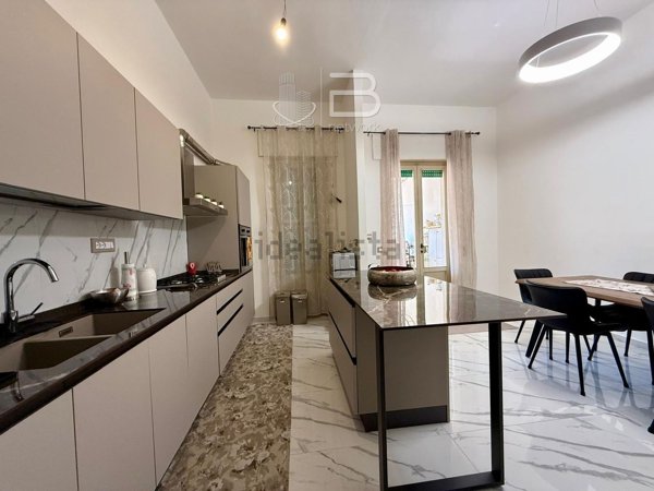 casa indipendente in vendita a Viareggio in zona Centro Storico