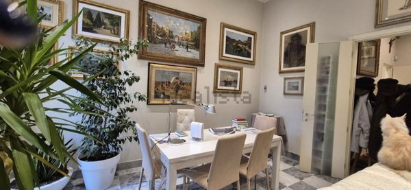 pentavano in vendita a Viareggio