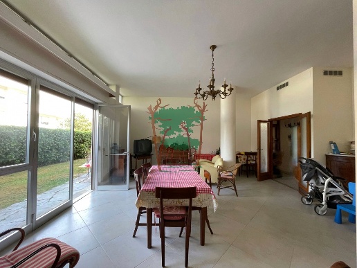appartamento in vendita a Viareggio