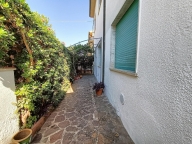 casa indipendente in vendita a Viareggio in zona Marco Polo