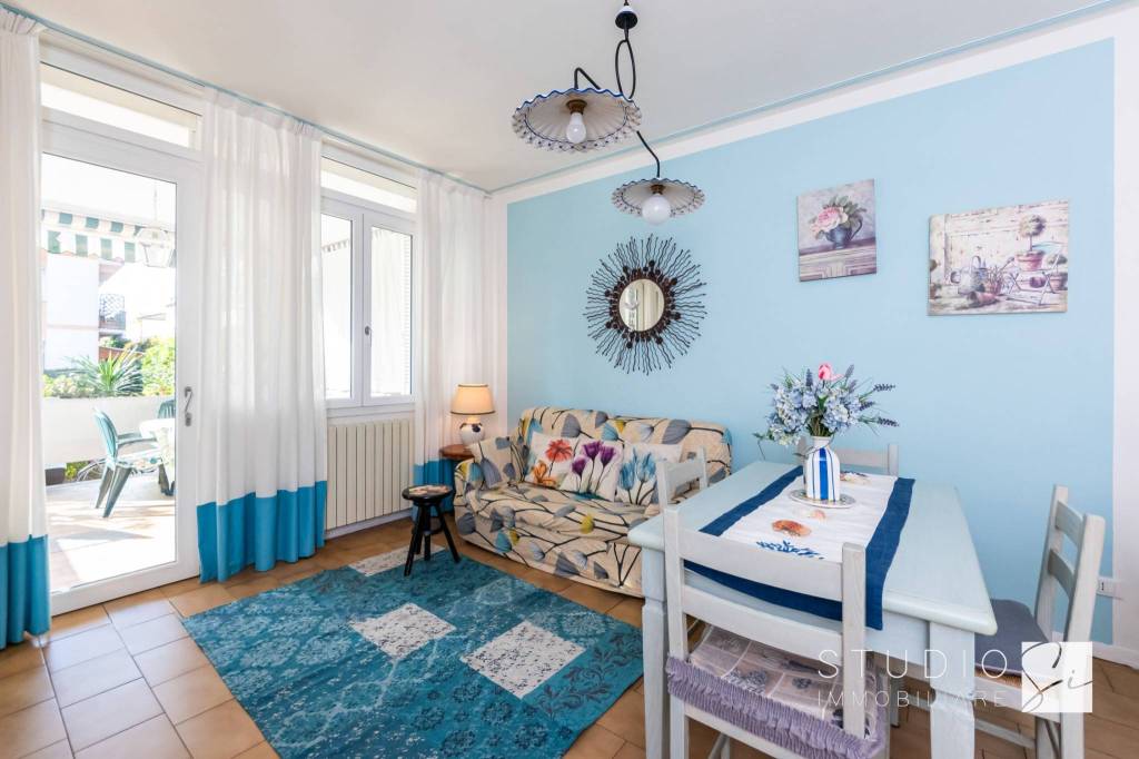 appartamento in vendita a Viareggio in zona Centro Storico