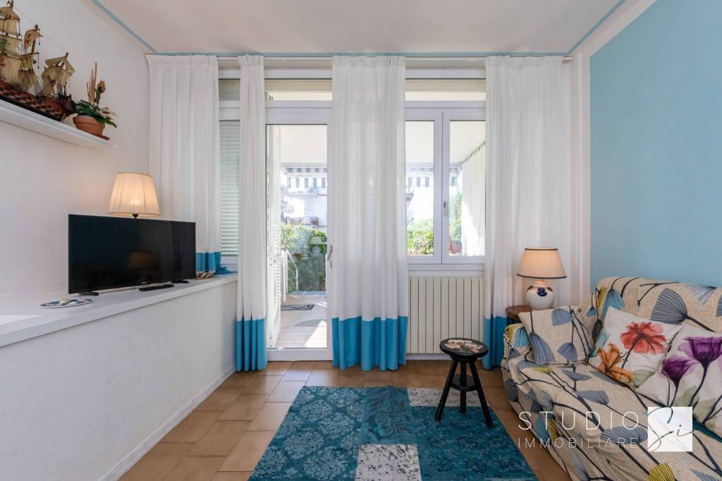 appartamento in vendita a Viareggio in zona Centro Storico