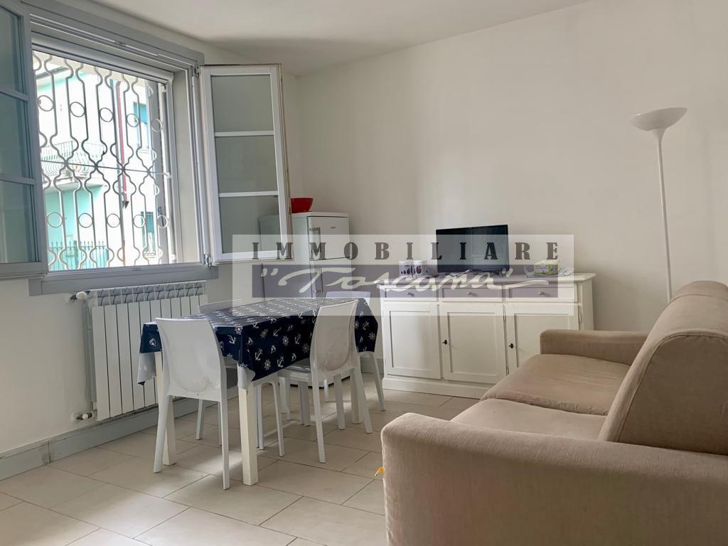 appartamento in vendita a Viareggio in zona Centro Storico