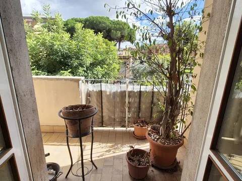 appartamento in vendita a Viareggio in zona Migliarina
