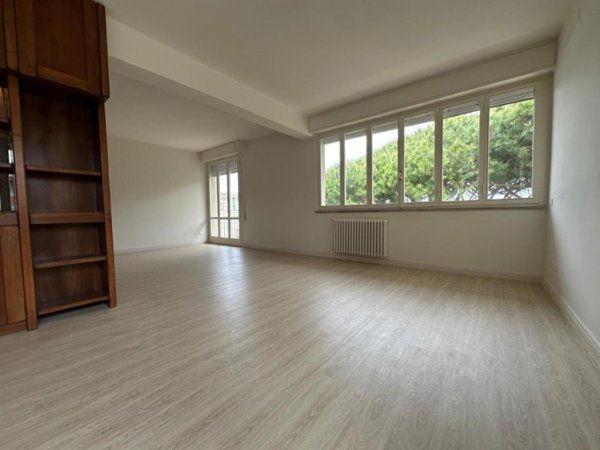 appartamento in vendita a Viareggio