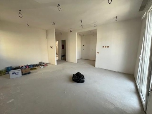 appartamento in vendita a Viareggio in zona Campo d'Aviazione