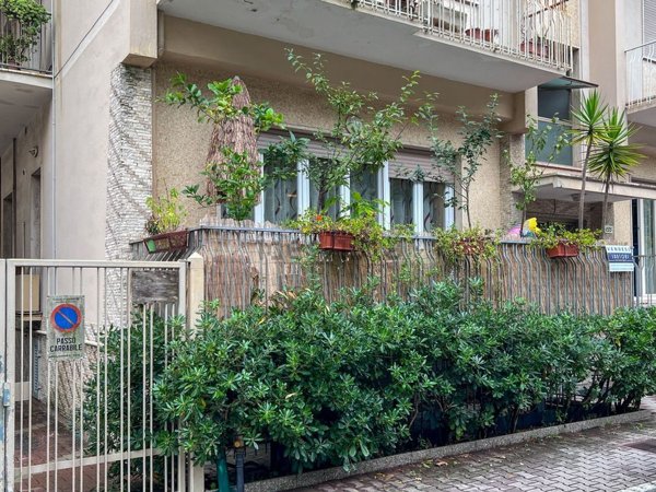 appartamento in vendita a Viareggio