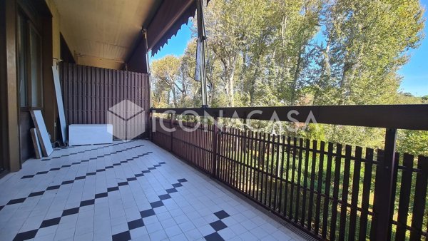 appartamento in vendita a Viareggio in zona Lago Mare