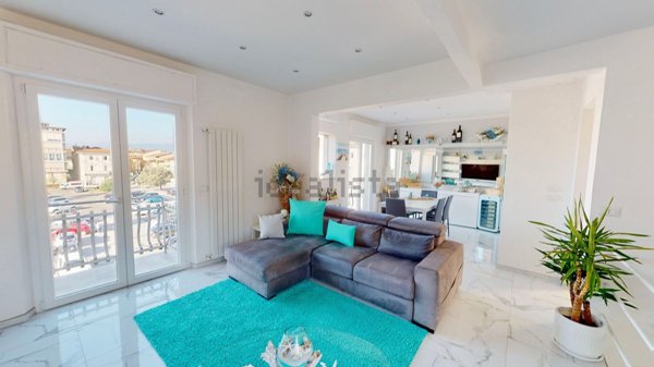 appartamento in vendita a Viareggio