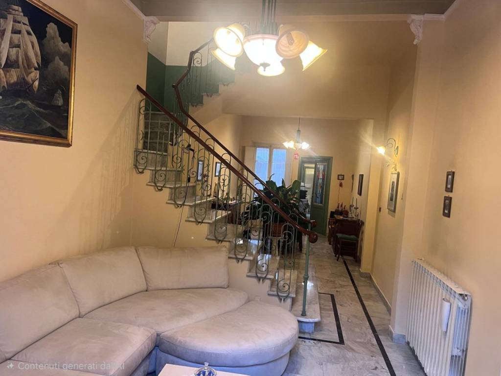 casa indipendente in vendita a Viareggio in zona Marco Polo
