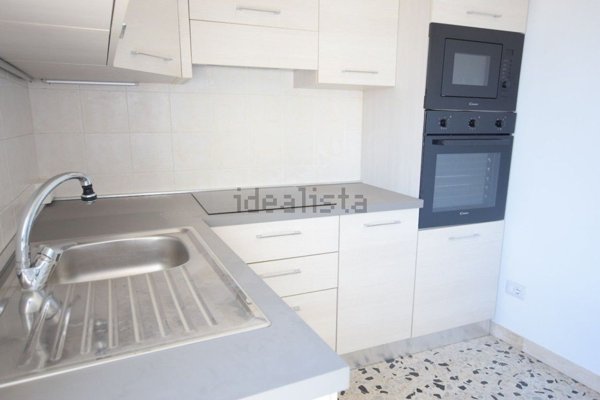 appartamento in vendita a Viareggio in zona Marco Polo