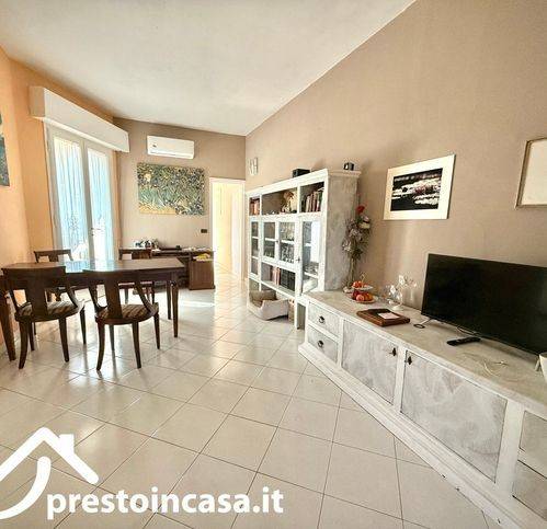 appartamento in vendita a Viareggio