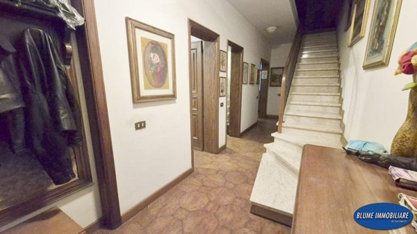 casa indipendente in vendita a Viareggio in zona Campo d'Aviazione