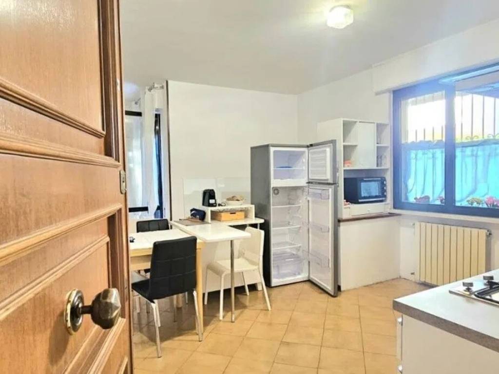 appartamento in vendita a Viareggio in zona Marco Polo