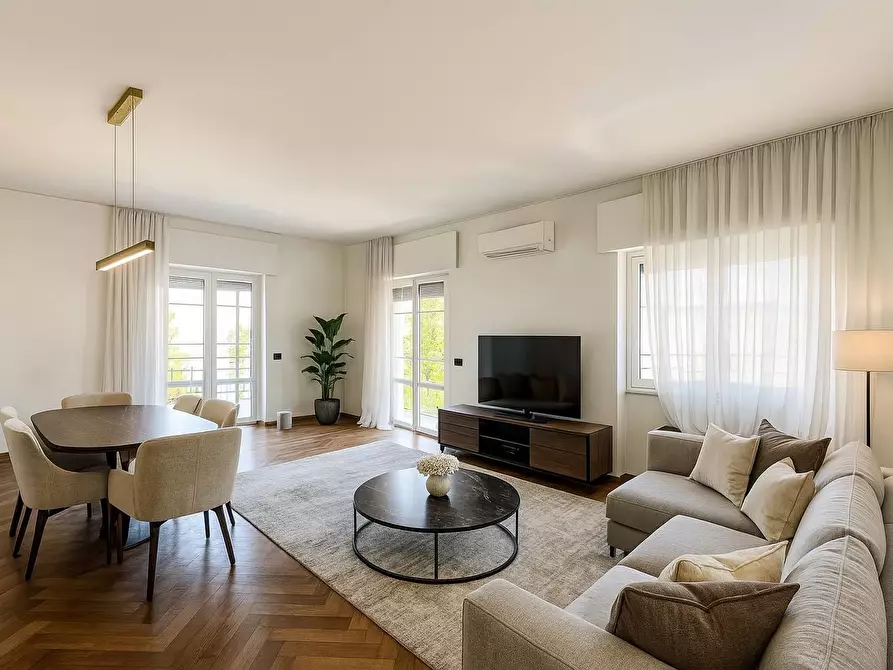 appartamento in vendita a Viareggio in zona Marco Polo