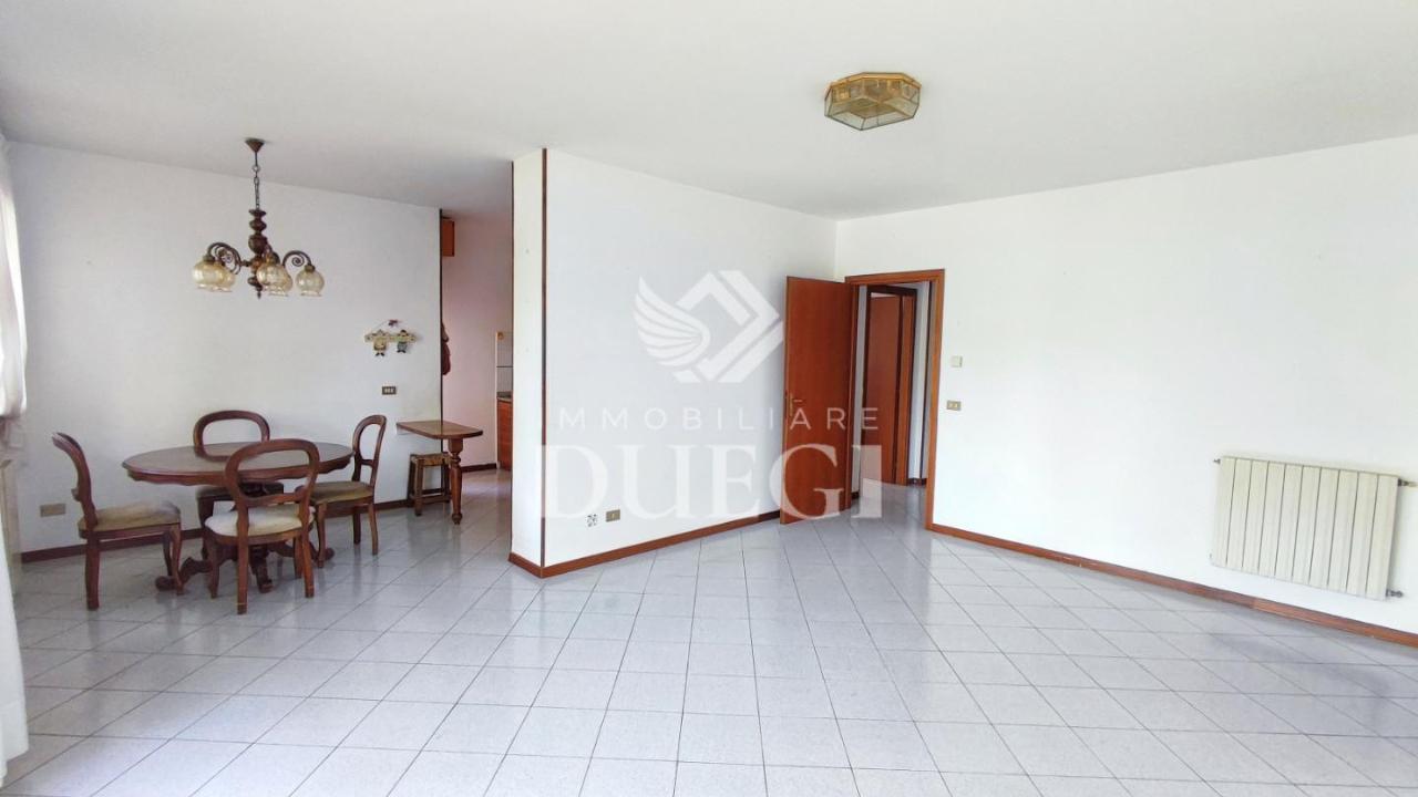 appartamento in vendita a Viareggio in zona Marco Polo